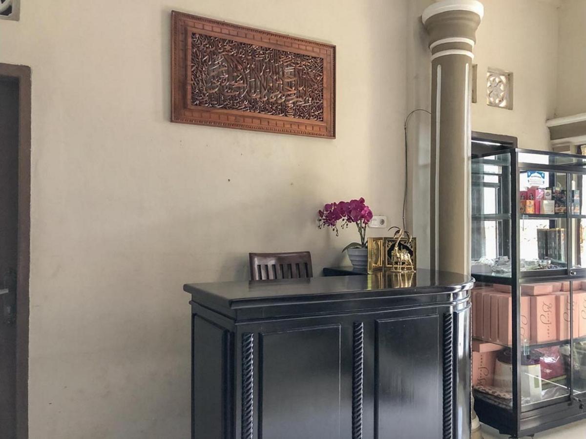 Sinar Hotel Enrekang Kültér fotó