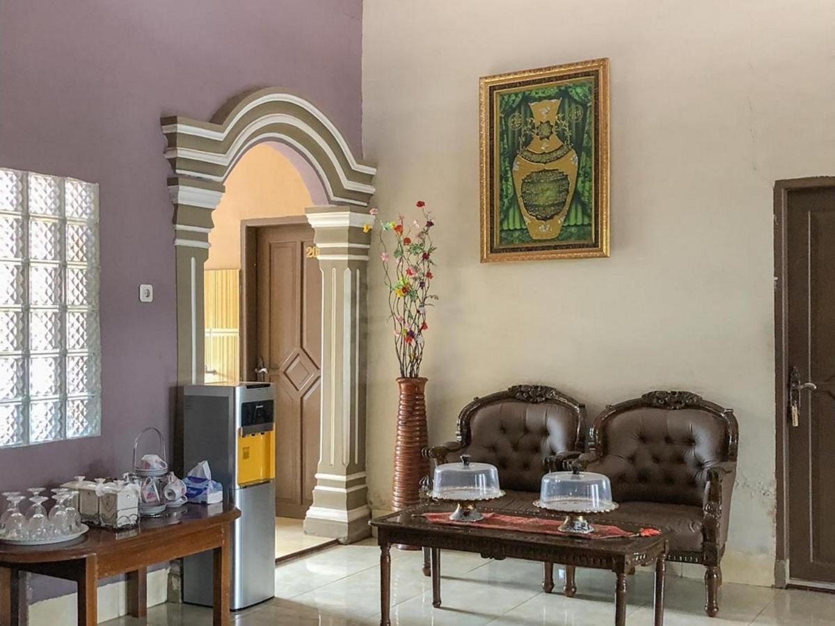 Sinar Hotel Enrekang Kültér fotó
